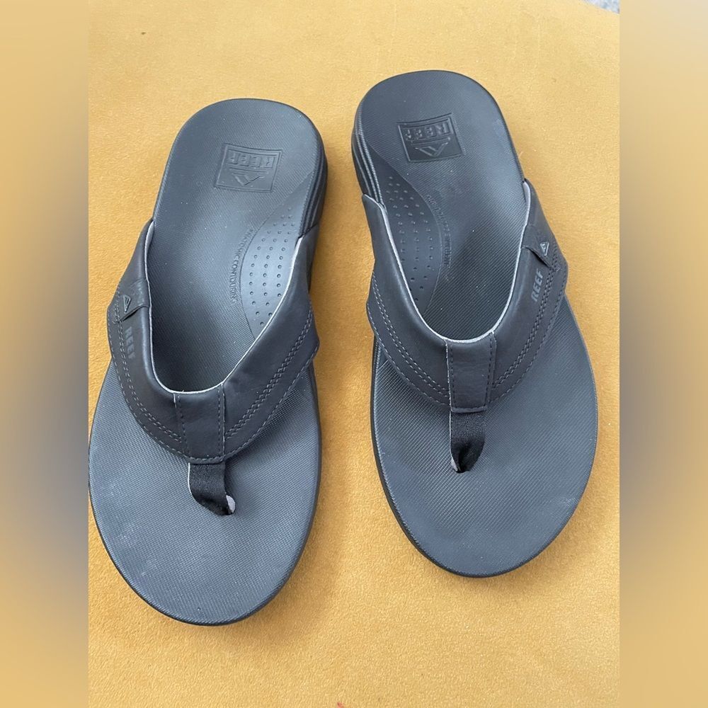 Reef Cushion Spring Thong Sandals Black Men's 9